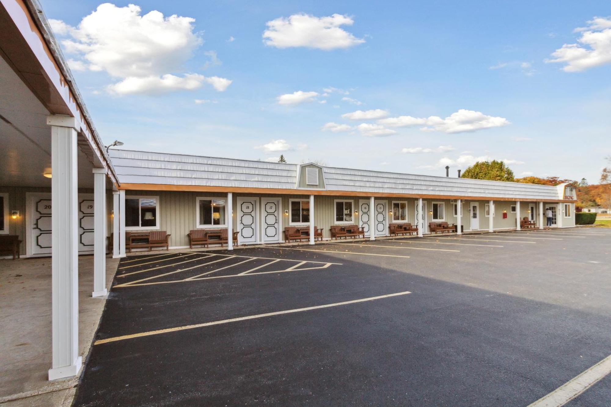 Vindel Motel Mackinaw City Bagian luar foto
