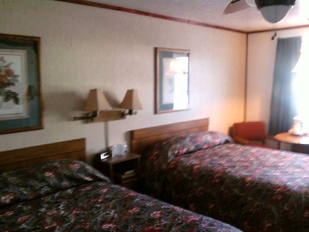 Vindel Motel Mackinaw City Bagian luar foto