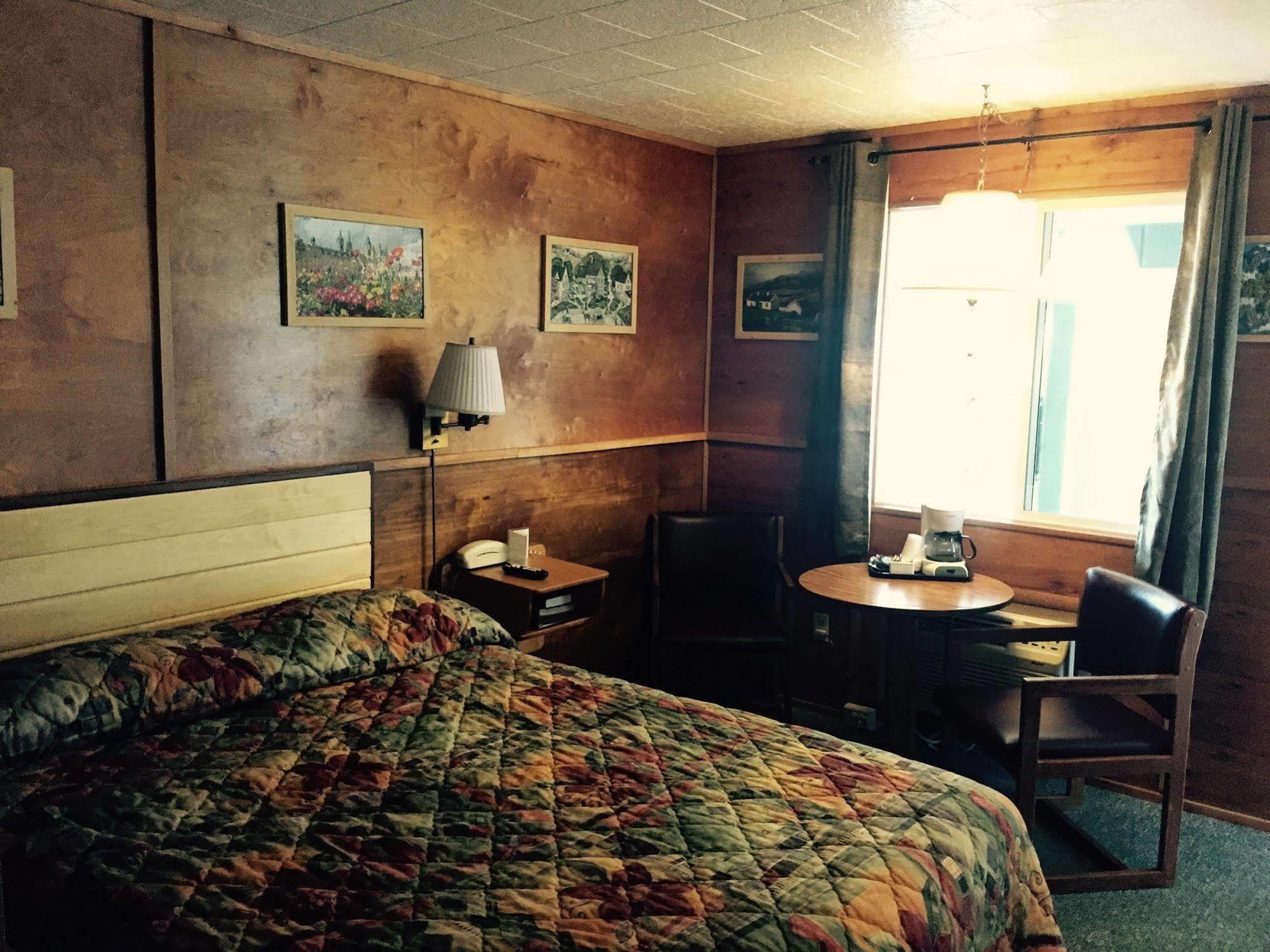 Vindel Motel Mackinaw City Bagian luar foto