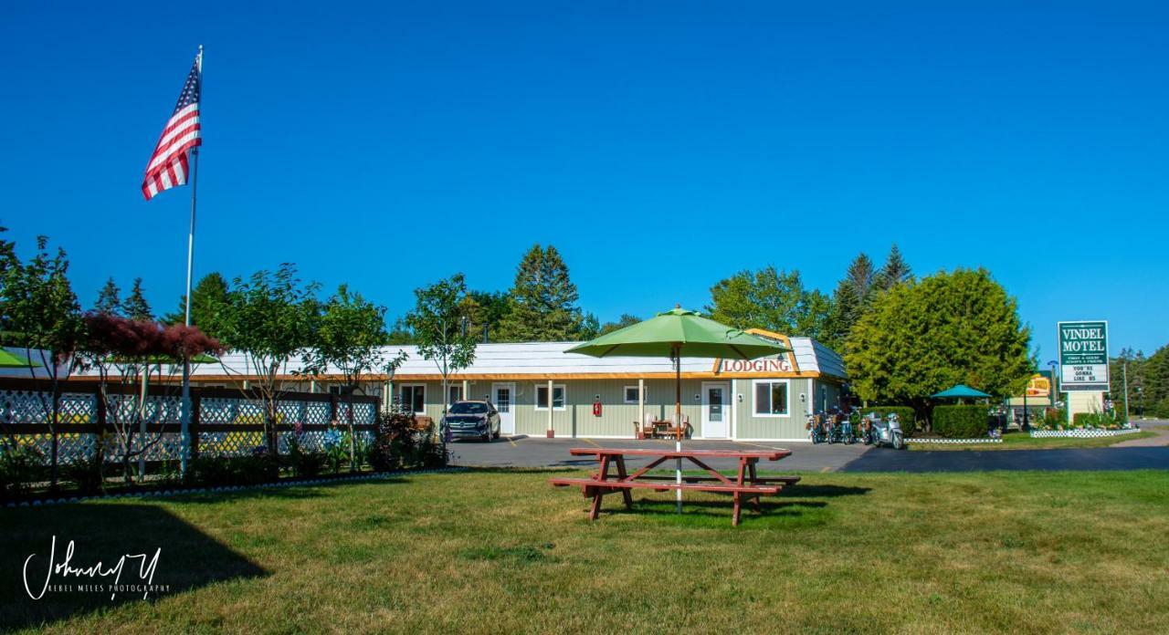 Vindel Motel Mackinaw City Bagian luar foto