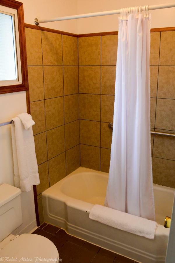 Vindel Motel Mackinaw City Bagian luar foto